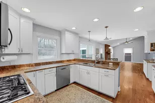 [Address not provided], Wheaton, IL 60187 - Photo 13