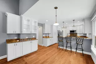 [Address not provided], Wheaton, IL 60187 - Photo 19