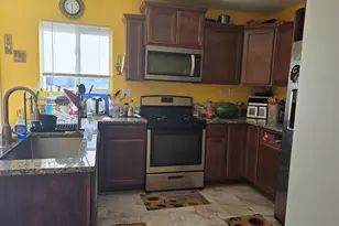 1587 Windward Dr, Pingree Grove, IL 60140 - Photo 5