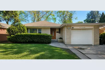 717 Oakton Street, Park Ridge, IL 60068 - Photo 1