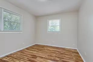 426 Tomahawk St, Park Forest, IL 60466 - Photo 15