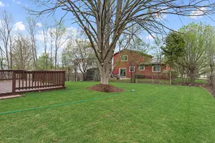 6855 Dove Ave, Woodridge, IL 60517 - Photo 21