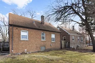 14234 S Michigan Ave, Riverdale, IL 60827 - Photo 17