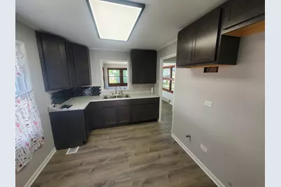 308 Minocqua Street, Park Forest, IL 60466 - Photo 9