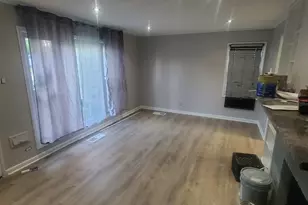 308 Minocqua St, Park Forest, IL 60466 - Photo 7