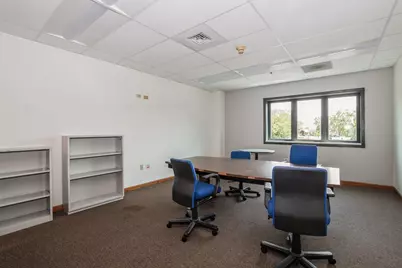 12845 S Cicero Avenue #201, Alsip, IL 60803 - Photo 9