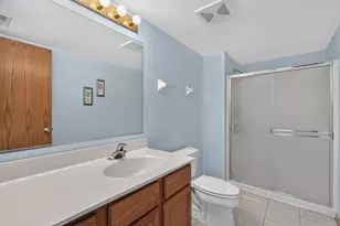 6845 Forestview Dr, Oak Forest, IL 60452 - Photo 27