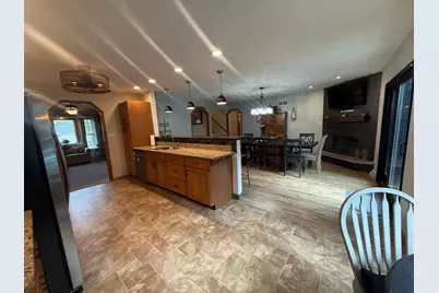 1275 Winn Road, Sterling, IL 61081 - Photo 11