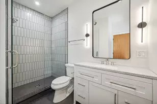 1928 Harrison St, Evanston, IL 60201 - Photo 9
