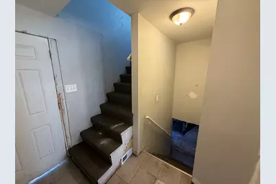 21 E 117th Place, Chicago, IL 60628 - Photo 9