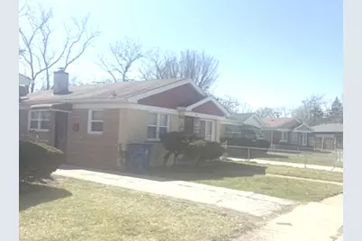 715 E 155th Court, Phoenix, IL 60426 - Photo 5