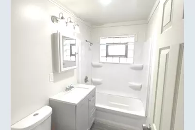 715 E 155th Court, Phoenix, IL 60426 - Photo 17