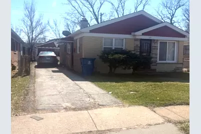 715 E 155th Court, Phoenix, IL 60426 - Photo 3