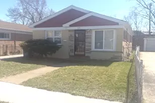 715 E 155th Ct, Phoenix, IL 60426 - Photo 1