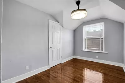 7829 S Escanaba Avenue, Chicago, IL 60649 - Photo 21