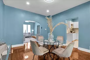 7829 S Escanaba Ave, Chicago, IL 60649 - Photo 9