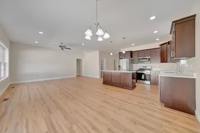 704 Justice Street, Tuscola, IL 61953 - Photo 21