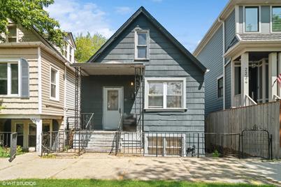 2236 W Oakdale Avenue, Chicago, IL 60618 - Photo 1