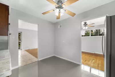 415 E Atwater Avenue, Elmhurst, IL 60126 - Photo 19