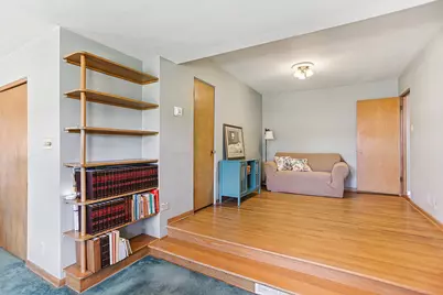 215 Wheeler Avenue, Joliet, IL 60436 - Photo 11