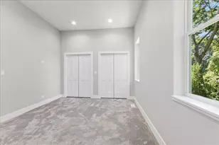 533 E Division St, Lockport, IL 60441 - Photo 17