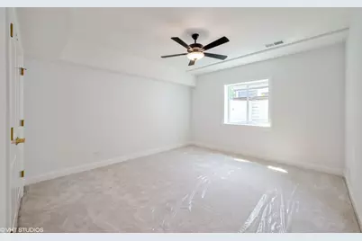 [Address not provided], Willowbrook, IL 60527 - Photo 19