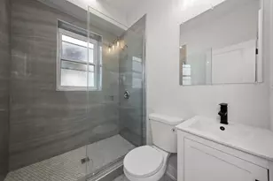 10738 S Worth Ave, Worth, IL 60482 - Photo 17