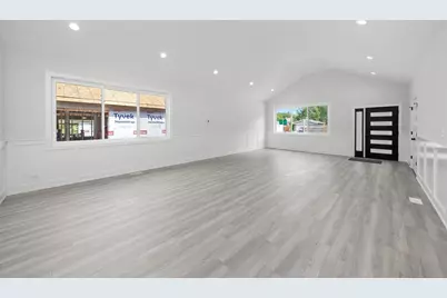 10738 S Worth Avenue, Worth, IL 60482 - Photo 15