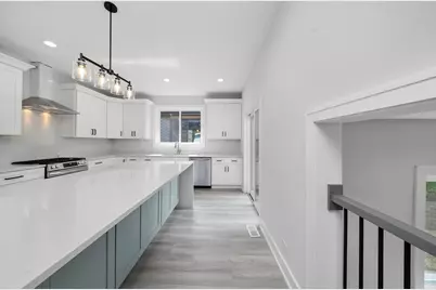 10738 S Worth Avenue, Worth, IL 60482 - Photo 27