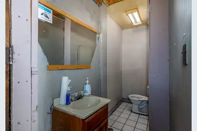 945 1st Street, Lasalle, IL 61301 - Photo 17