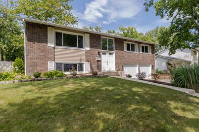 6728 Westmoreland Drive, Woodridge, IL 60517 - Photo 1