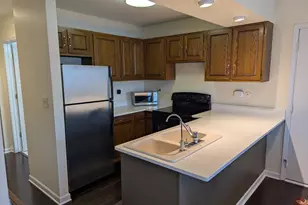 5529 E Lake Dr, Lisle, IL 60532 - Photo 7