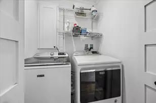 327 Gale Ave, River Forest, IL 60305 - Photo 13