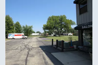 137 W Wapella Street #133, Minooka, IL 60447 - Photo 11
