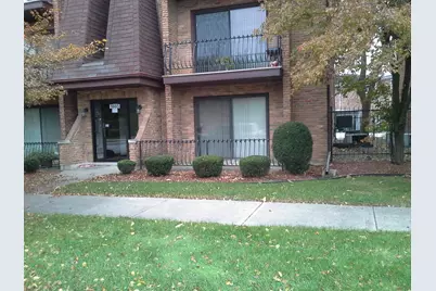 1885 Michigan City Road E #1W, Calumet City, IL 60409 - Photo 1