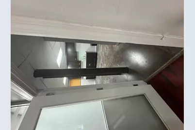 906 W Belmont Avenue, Chicago, IL 60657 - Photo 13