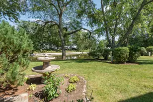 1229 W Bauer Rd, Naperville, IL 60563 - Photo 27