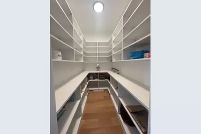 650 E Van Buren Street, Villa Park, IL 60181 - Photo 19