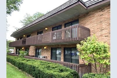 8200 Woodglen Lane #207, Downers Grove, IL 60516 - Photo 1