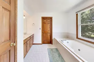 207 Mainsail Dr, Third Lake, IL 60030 - Photo 13