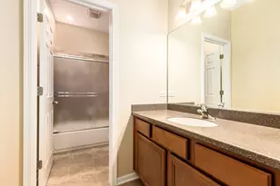 330 Veneto, Bloomingdale, IL 60108 - Photo 17