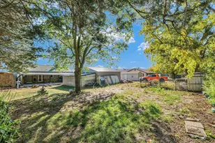 309 S Main St, Elliott, IL 60933 - Photo 37