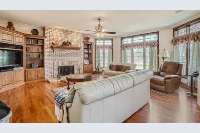 36625 N Kimberwick Lane, Wadsworth, IL 60083 - Photo 15