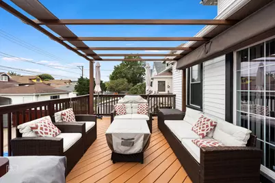 5811 W Patterson Avenue, Chicago, IL 60634 - Photo 19