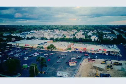 150 N Bolingbrook Drive, Bolingbrook, IL 60440 - Photo 7