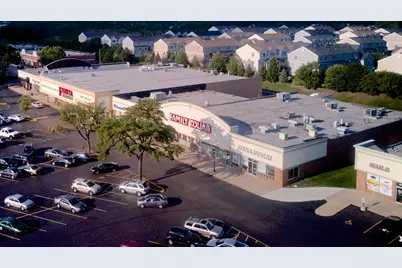 154 N Bolingbrook Drive, Bolingbrook, IL 60440 - Photo 5