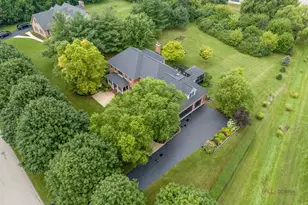 6N004 Westwood Ln, Saint Charles, IL 60175 - Photo 43