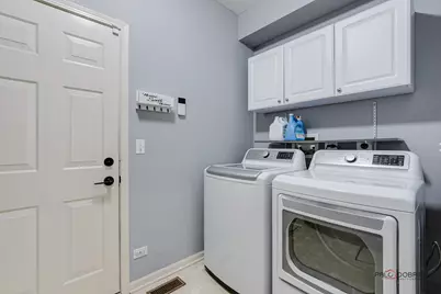7404 Brentwood Lane, Gurnee, IL 60031 - Photo 23