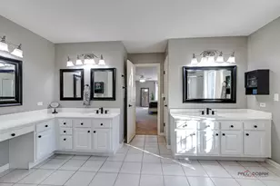 7404 Brentwood Ln, Gurnee, IL 60031 - Photo 29