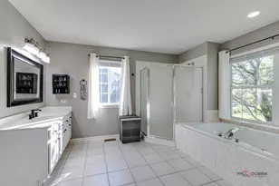 7404 Brentwood Ln, Gurnee, IL 60031 - Photo 31